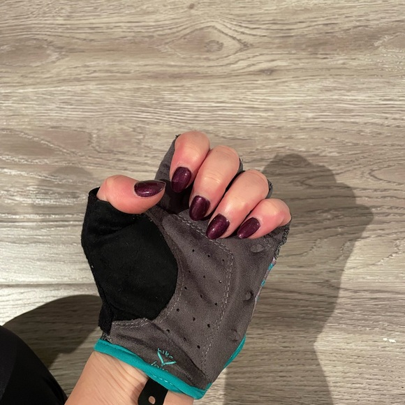 Bike gloves and phone mount for bike - Picture 4 of 5